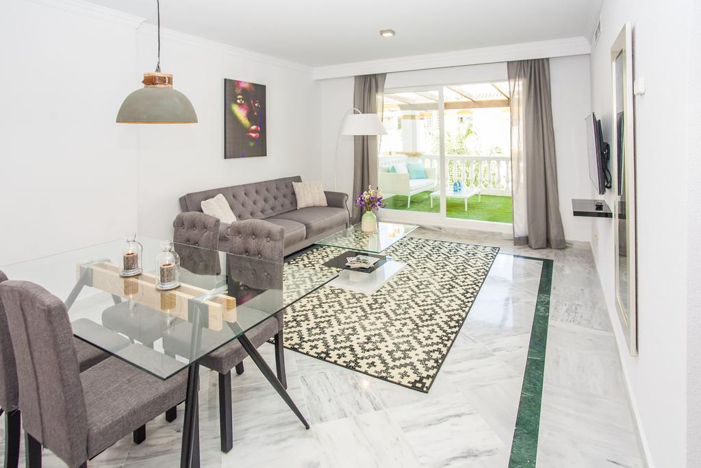Dama De Noche Playground Apartment Marbella Exterior foto