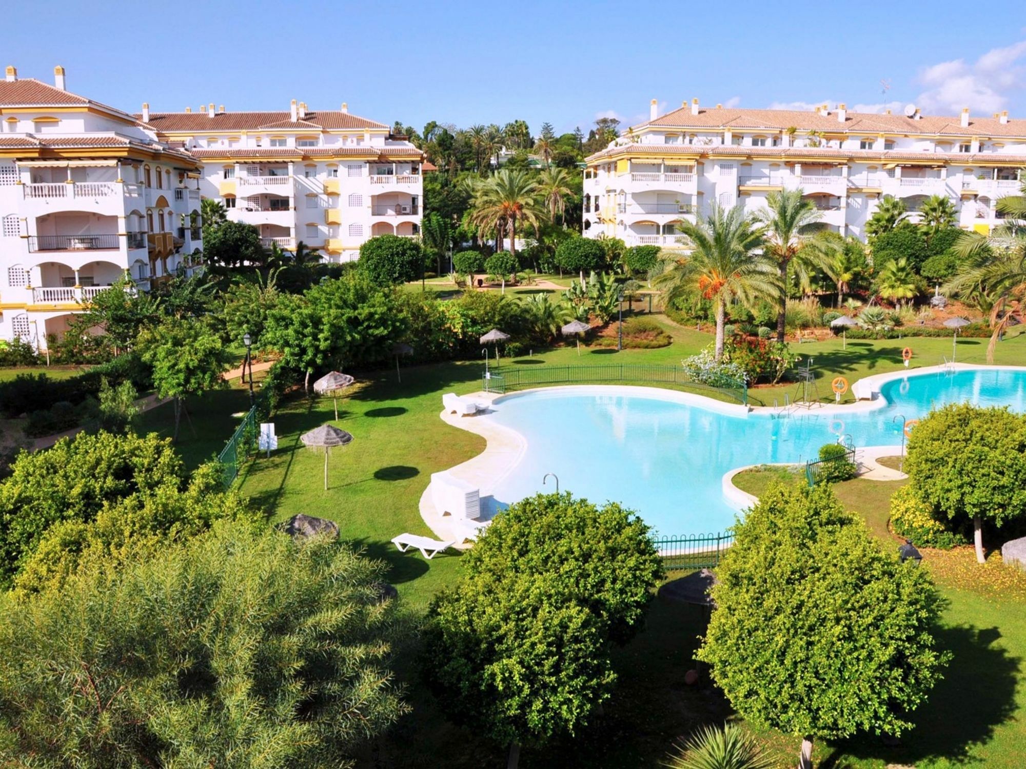 Dama De Noche Playground Apartment Marbella Exterior foto